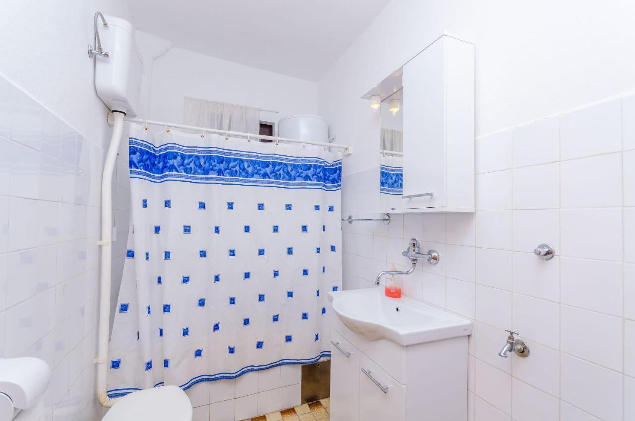 Apartments Kursan Trogir Exterior photo