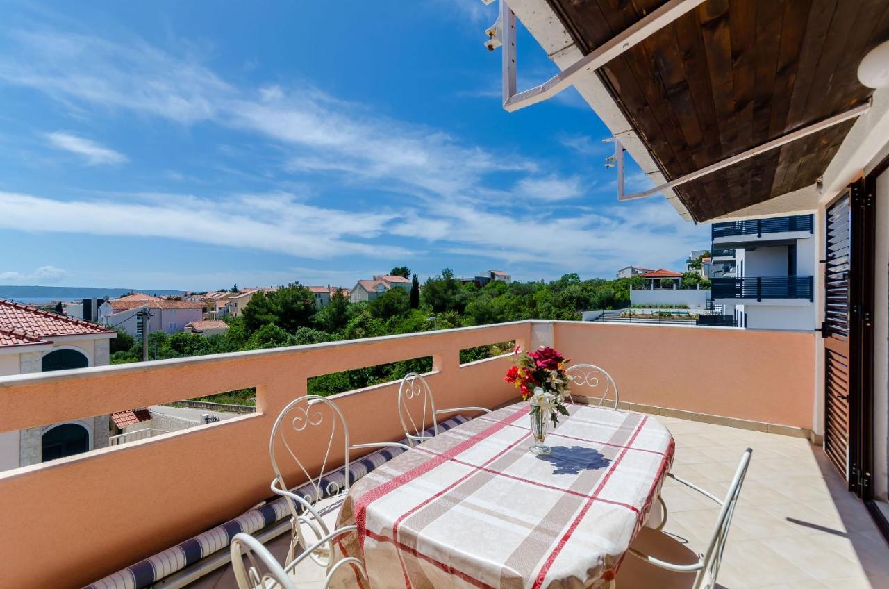 Apartments Kursan Trogir Exterior photo