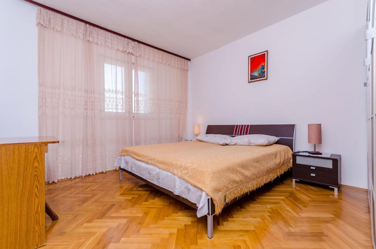 Apartments Kursan Trogir Exterior photo
