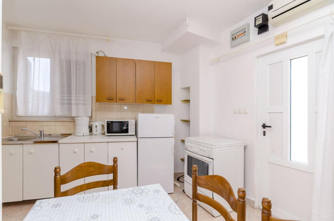 Apartments Kursan Trogir Exterior photo